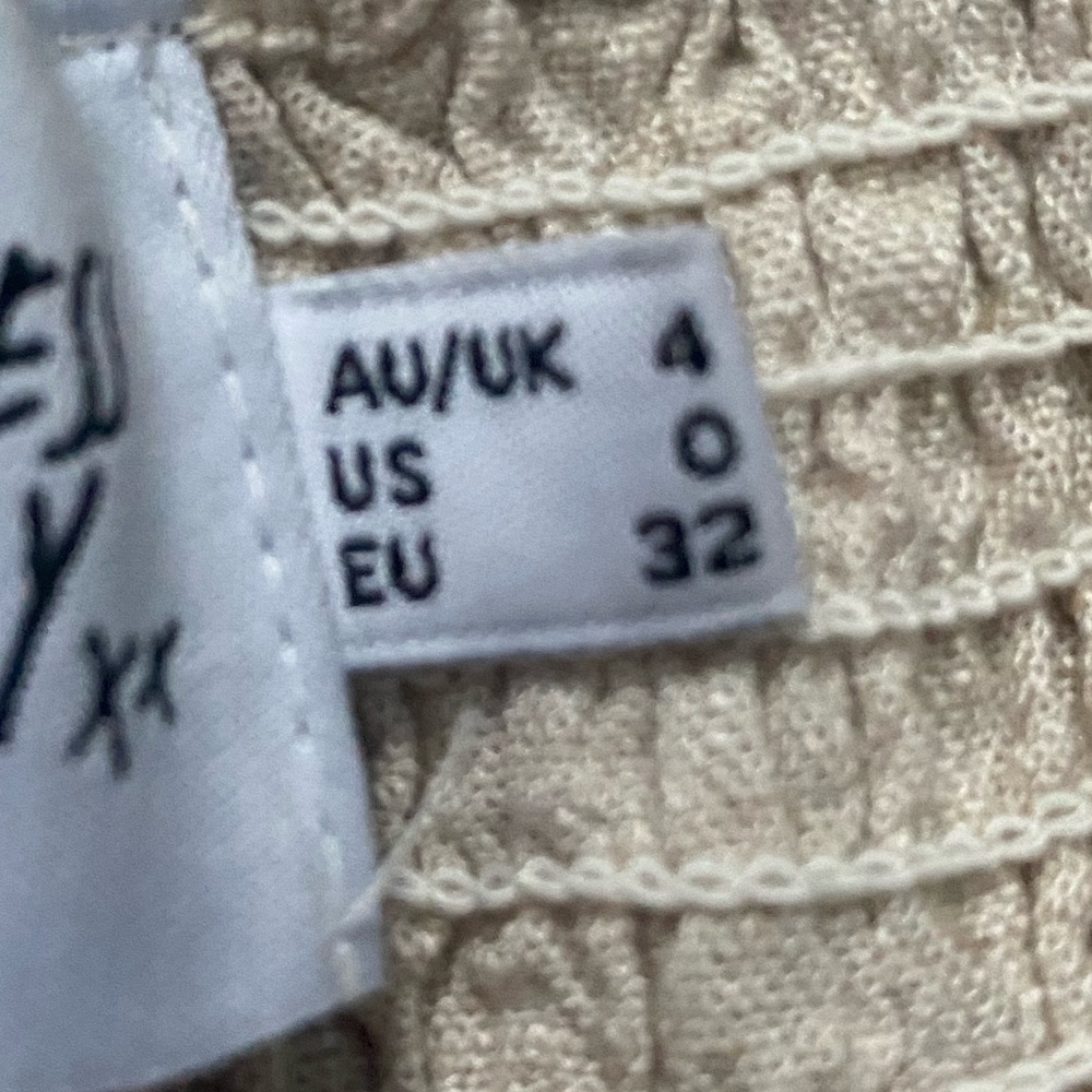 PRINCESS POLLY ROMPER - Picture 5 of 6